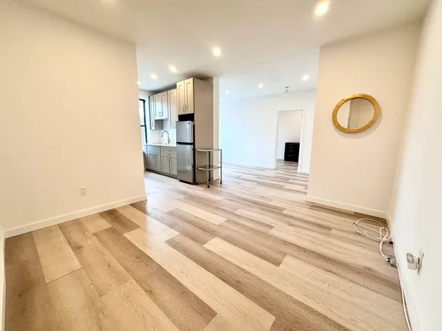 $1,914 | Undisclosed Address | Bay Ridge