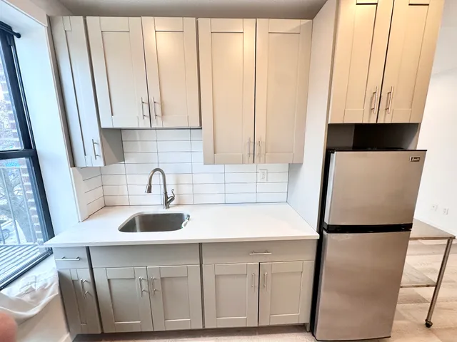 $1,914 | Undisclosed Address | Bay Ridge