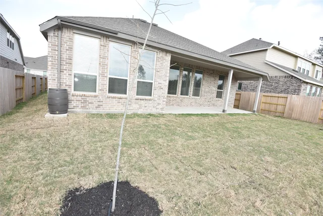 $2,695 | 15524 Leopard Lily Lane, Conroe, TX 77302