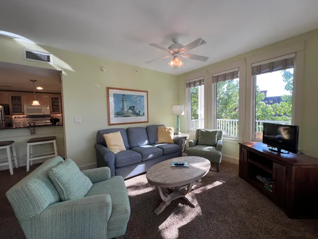 $2,500 | 9100 Baytowne Wharf Boulevard, Unit 350, Miramar Beach, FL 32550
