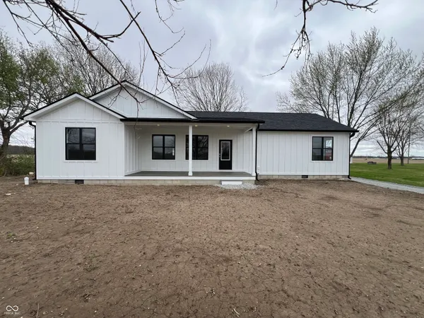 $449,900 | 4653 East Us Highway, Markleville, IN 46056