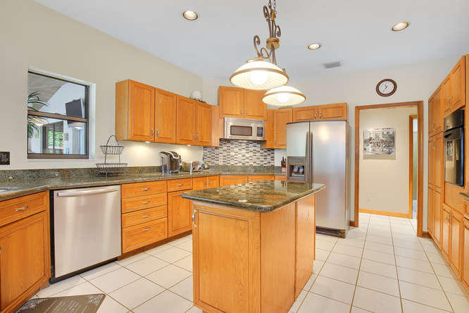5920 Our Robbies Road Jupiter, FL 33458 - Photo 8 of 27 5920 Our Robbies Rd Jupiter FL-small-008