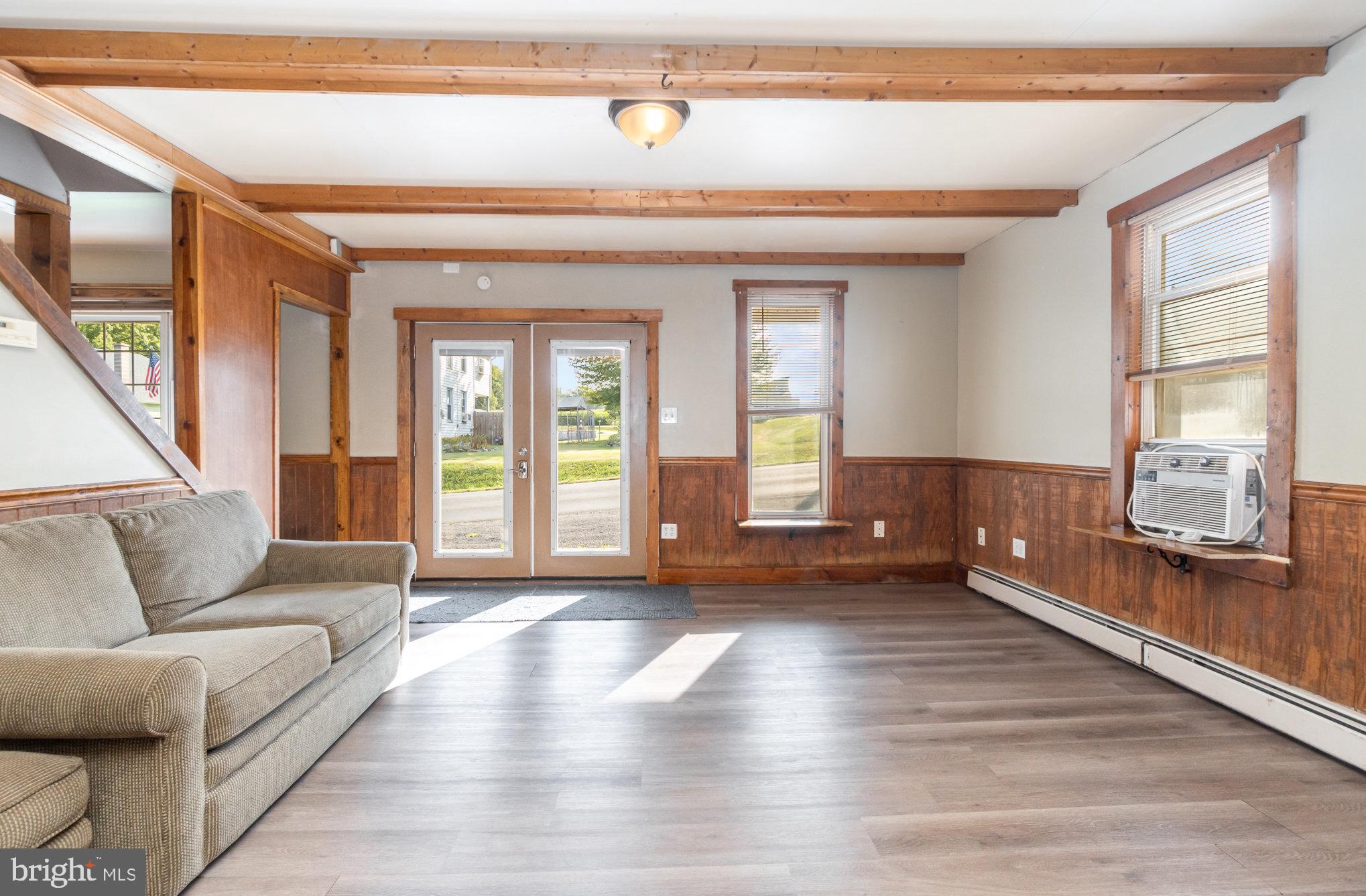 1211 Erdman Road Lykens, PA 17048 - Photo 4 of 48 Gallery Image 4