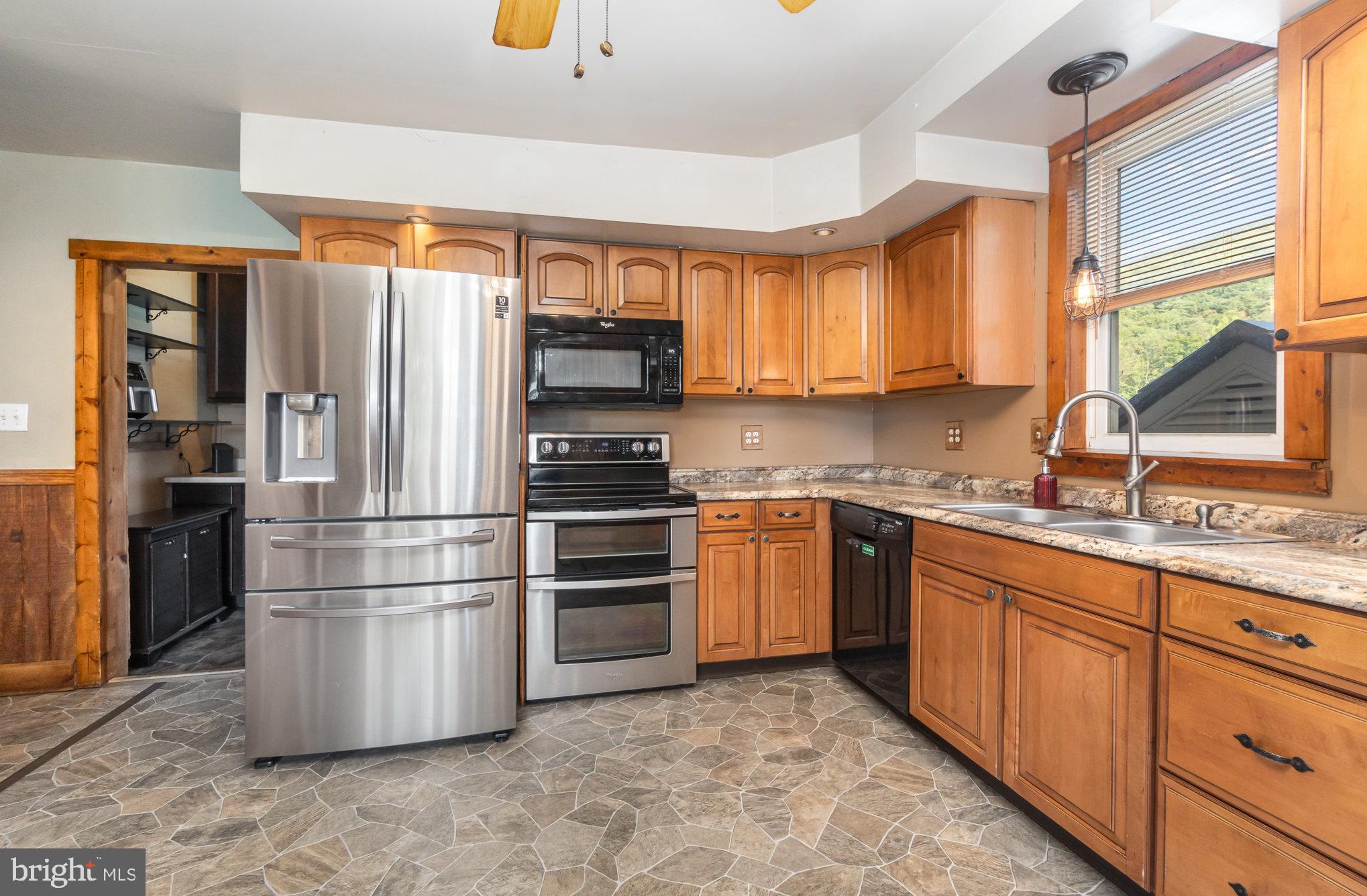 1211 Erdman Road Lykens, PA 17048 - Photo 5 of 48 Gallery Image 5