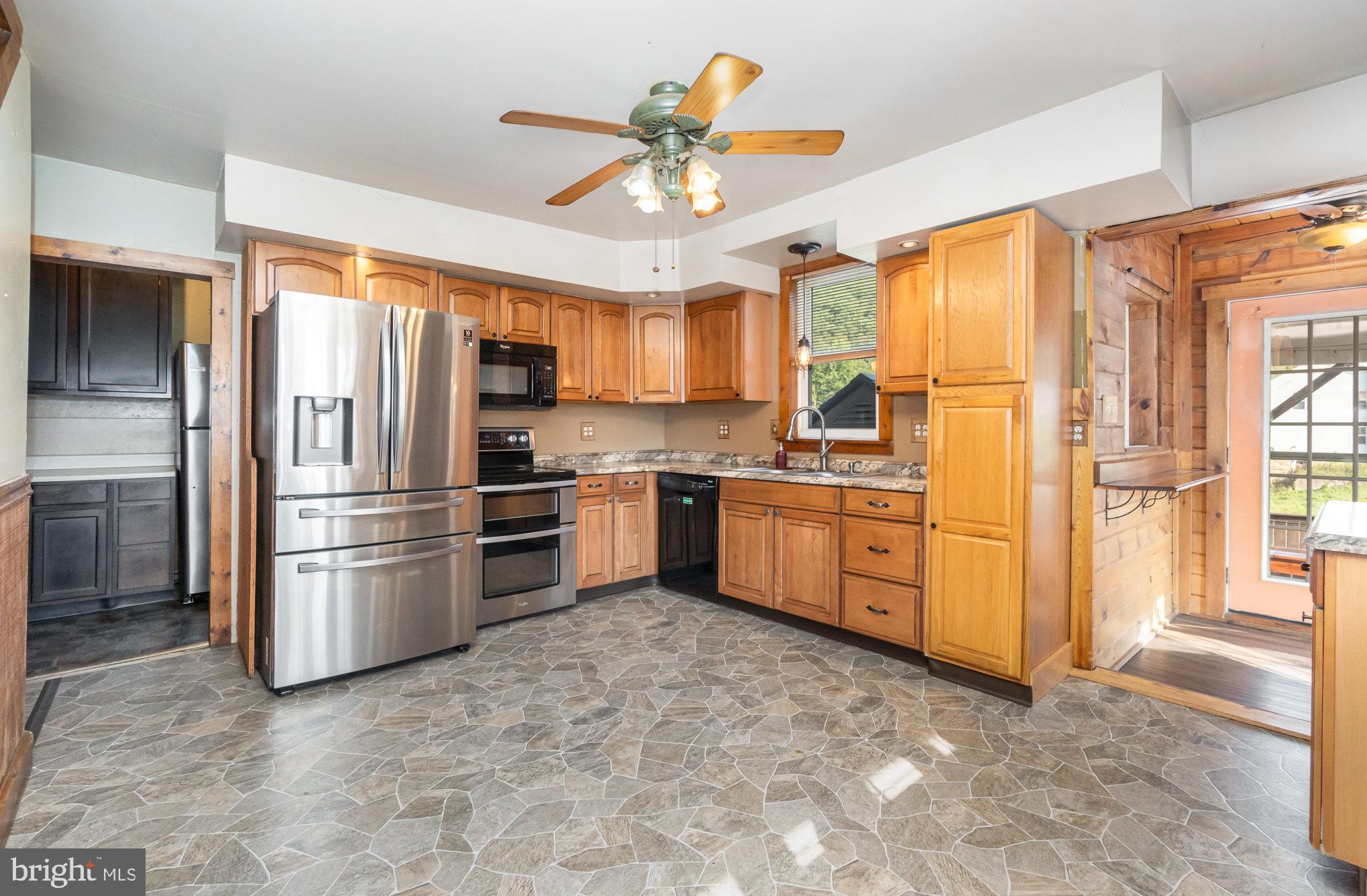 1211 Erdman Road Lykens, PA 17048 - Photo 10 of 48 Gallery Image 10