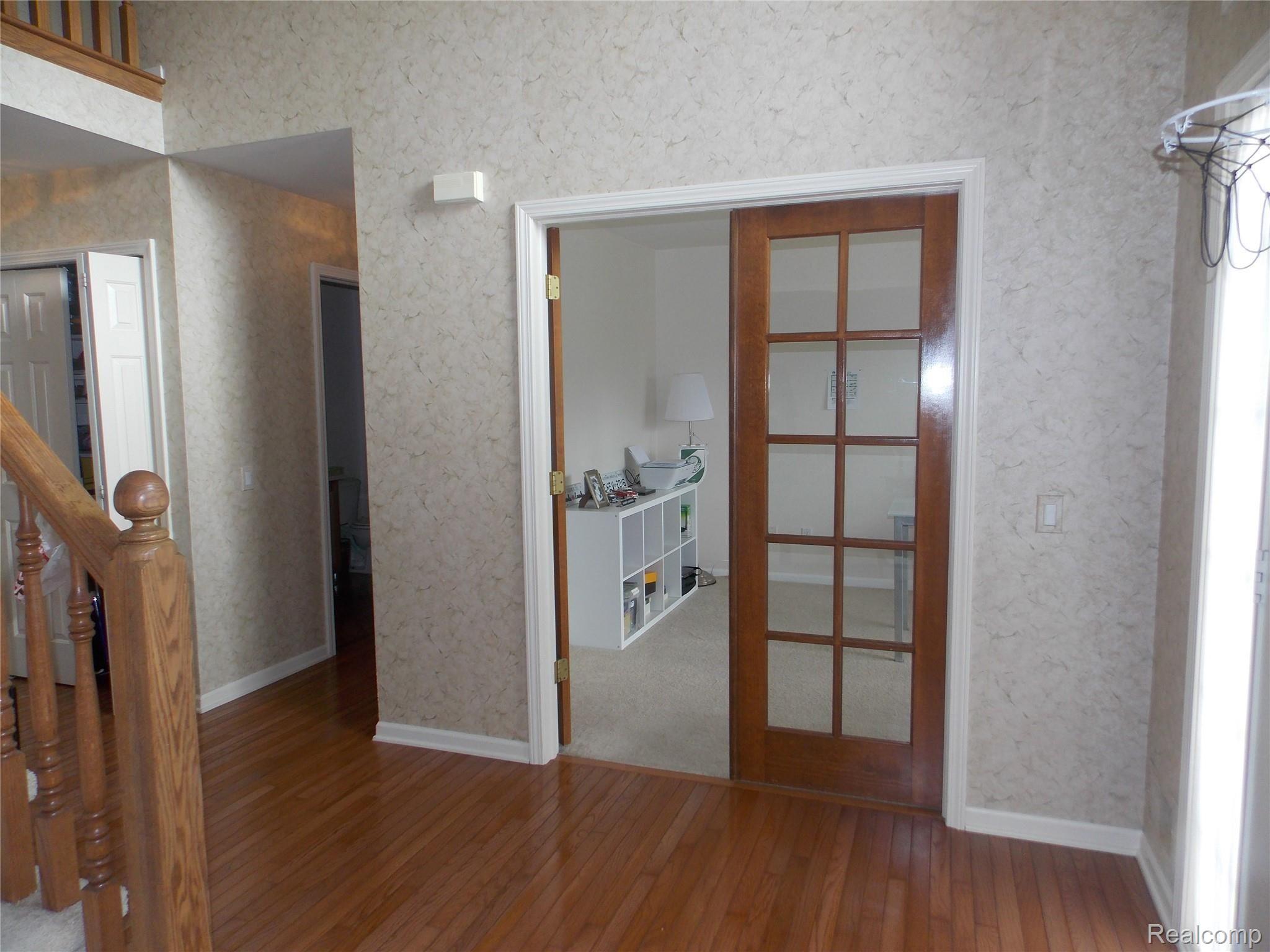3967 May Center Road Lake Orion, MI 48360 - Photo 14 of 29 DSCN2887.JPG