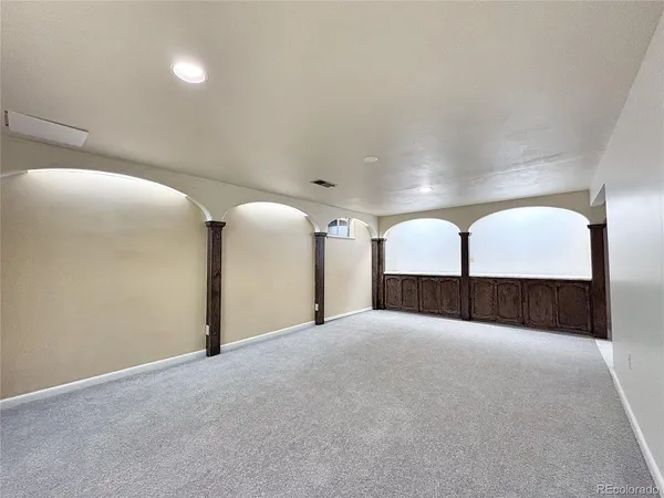 $3,350 | 814 South Nelson Way, Lakewood, CO 80226