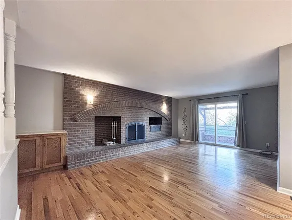 $3,350 | 814 South Nelson Way, Lakewood, CO 80226