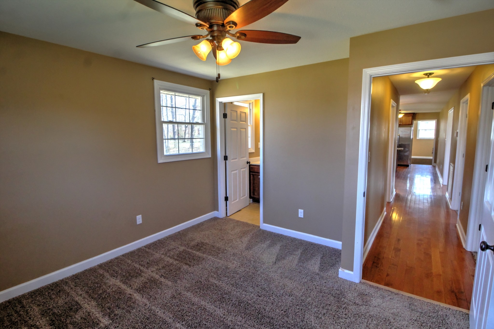 317 Lafayette Road Clarksville, TN 37042 - Photo 9 of 16 Gallery Image 9