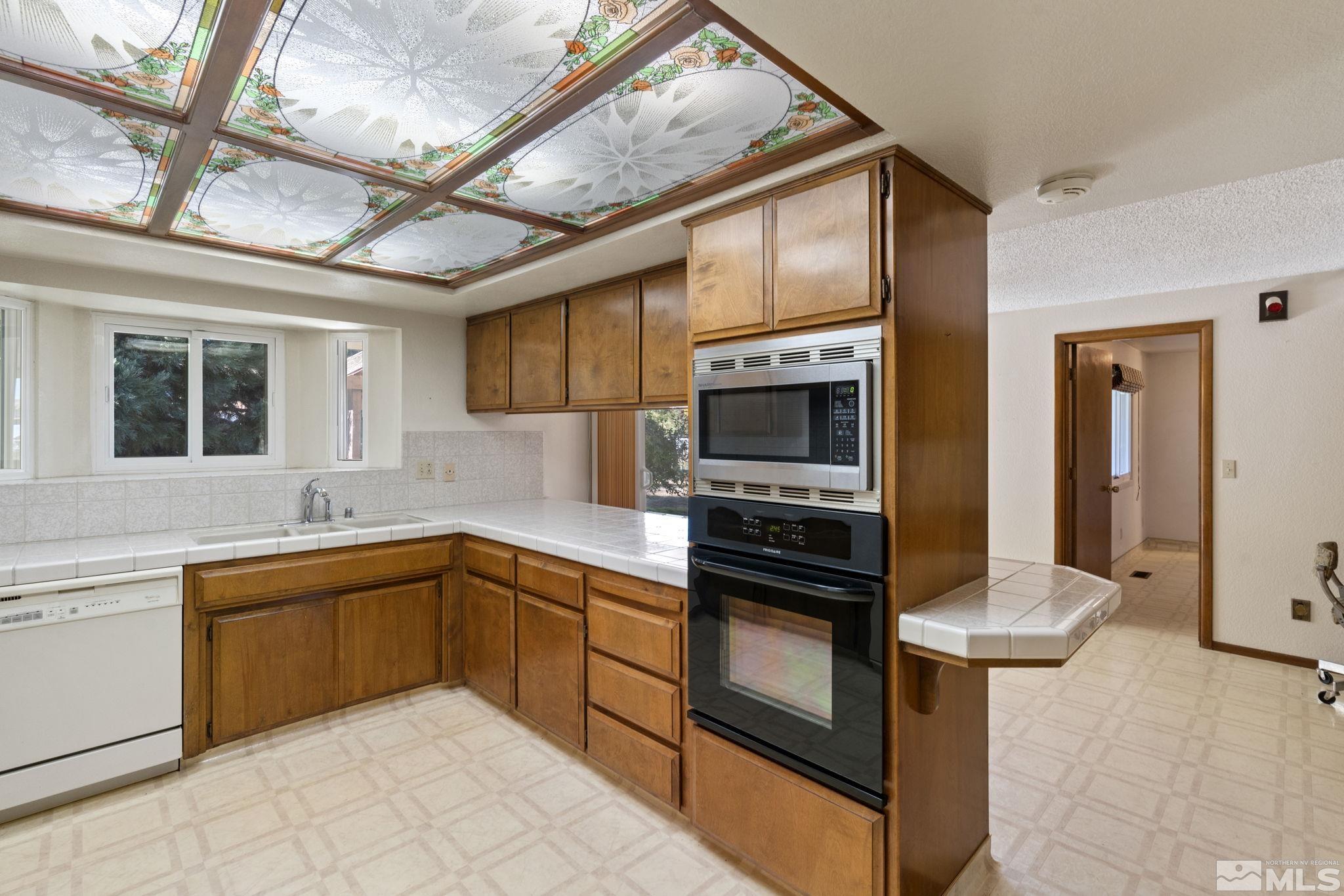 405 Foothill Road Reno, NV 89511 - Photo 11 of 40 Photo 11