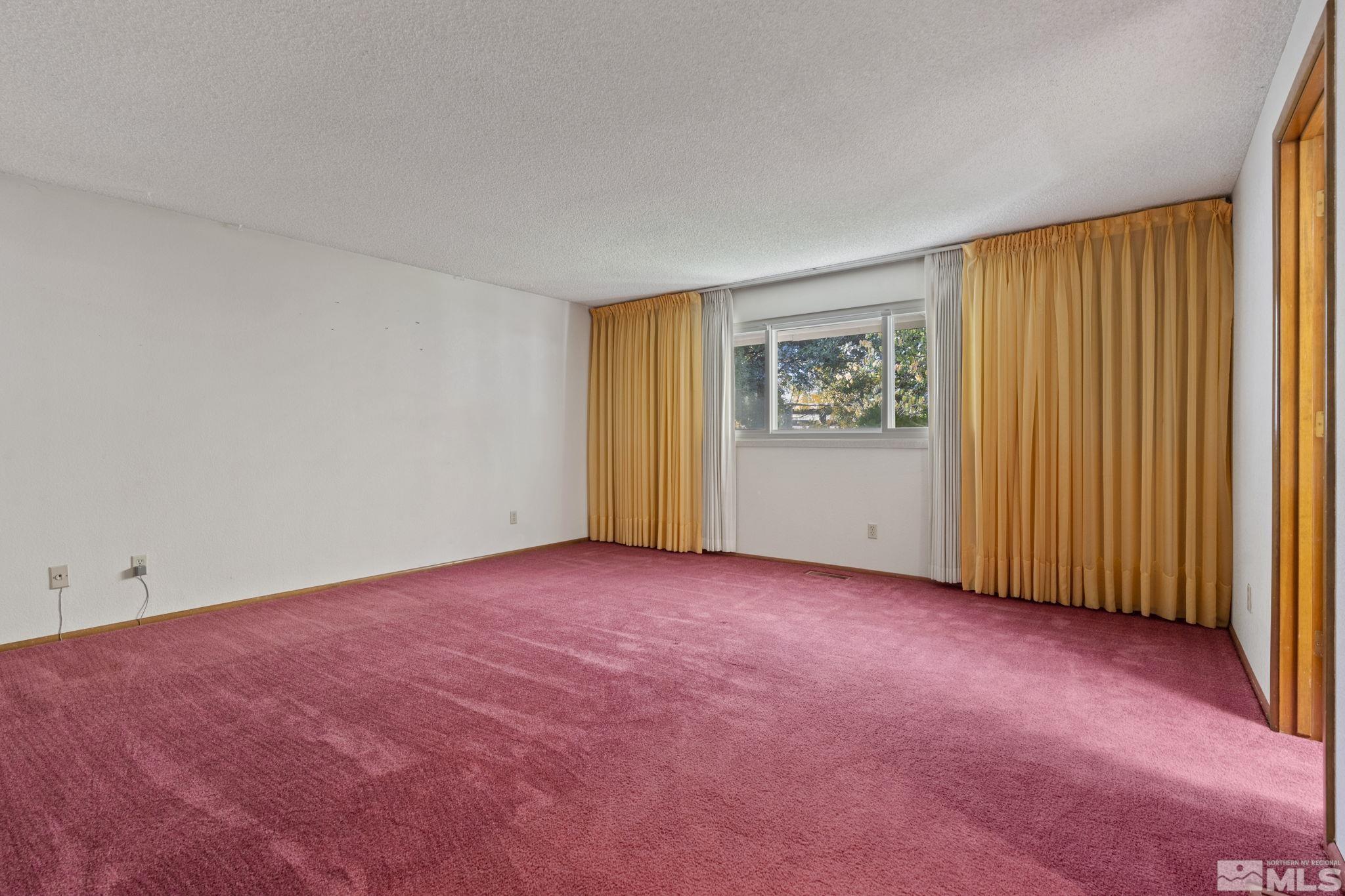 405 Foothill Road Reno, NV 89511 - Photo 24 of 40 Photo 24