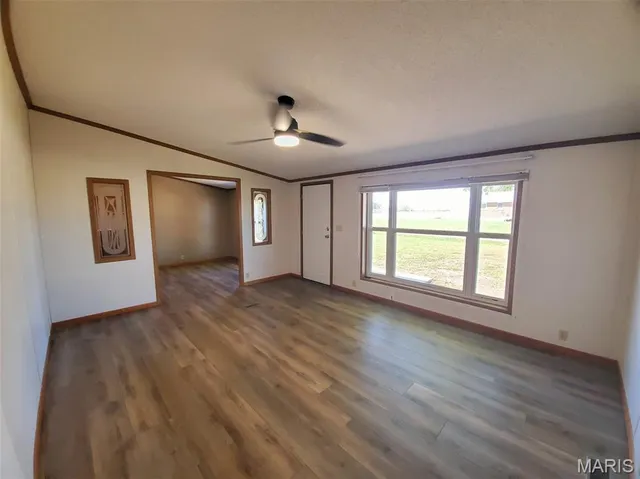 $196,500 | 1093 North Cleveland Street, Kahoka, MO 63445