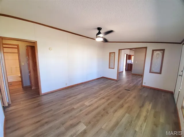 $196,500 | 1093 North Cleveland Street, Kahoka, MO 63445