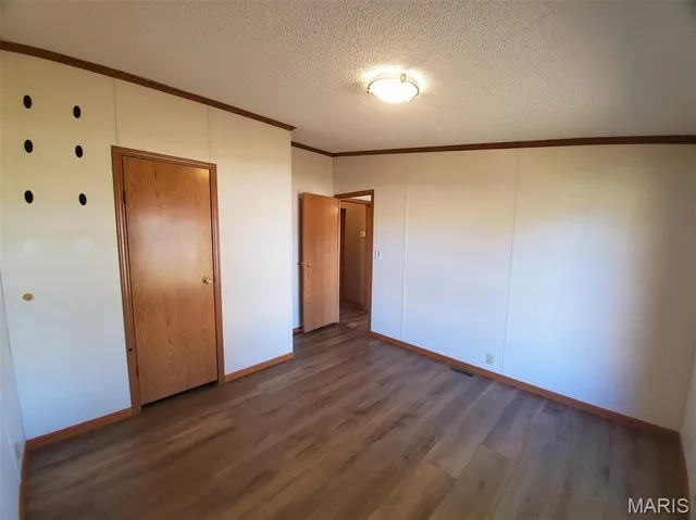 $196,500 | 1093 North Cleveland Street, Kahoka, MO 63445