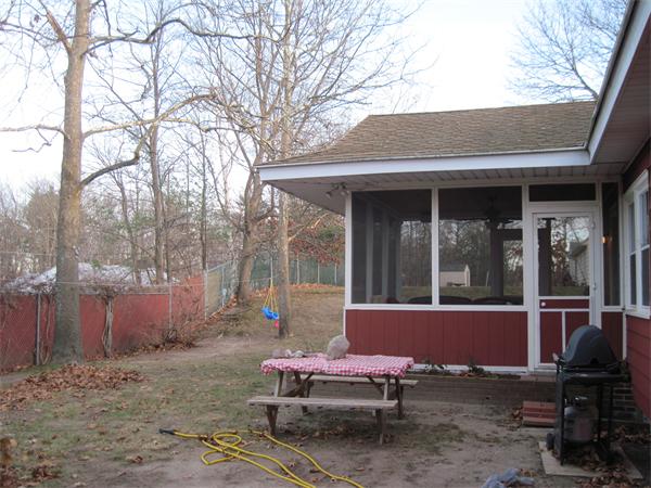 47 Davis Road Methuen, MA 01844 - Photo 3 of 14 Gallery Image 3