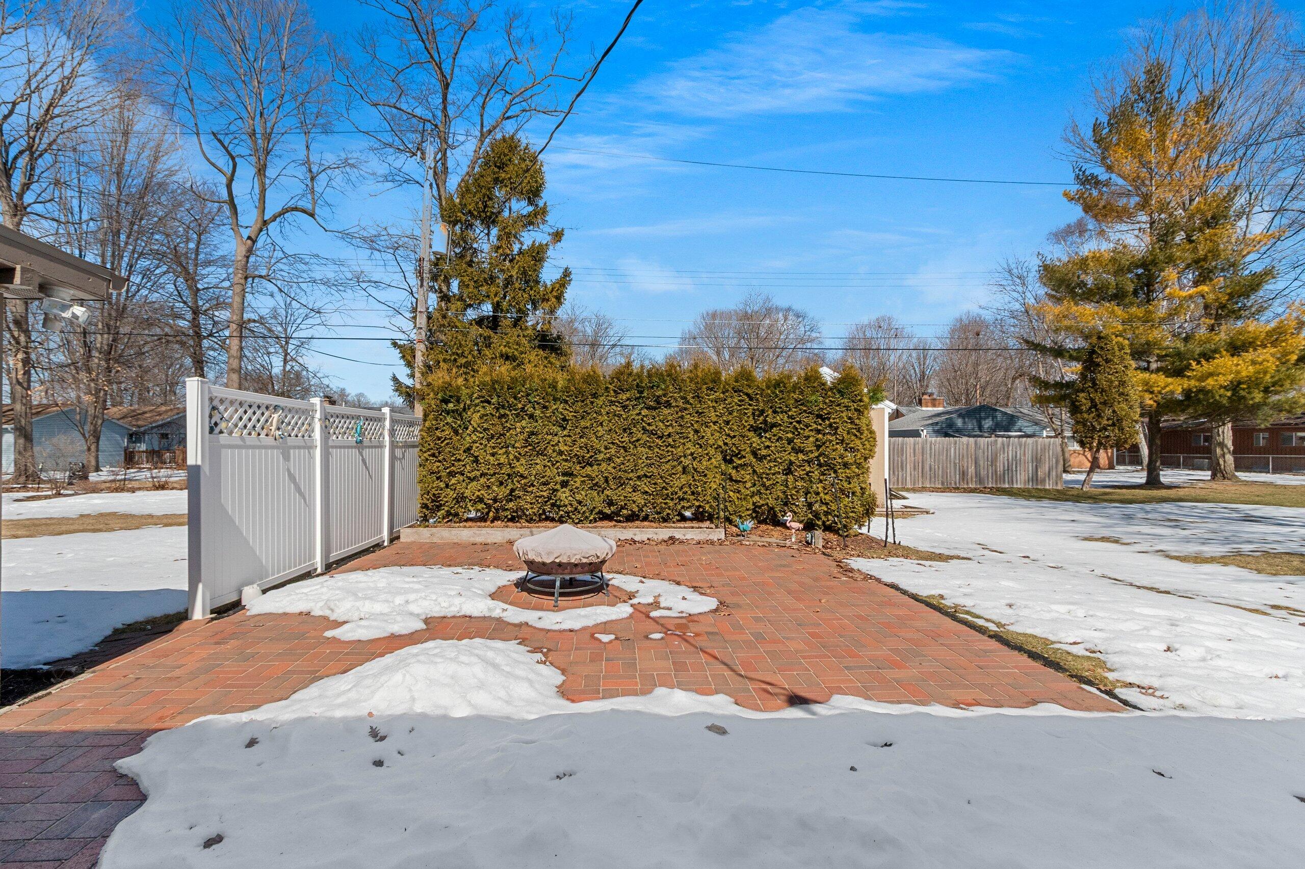 2224 Markham Street Manitowoc, WI 54220 - Photo 38 of 45 150057.JPG-SMALL