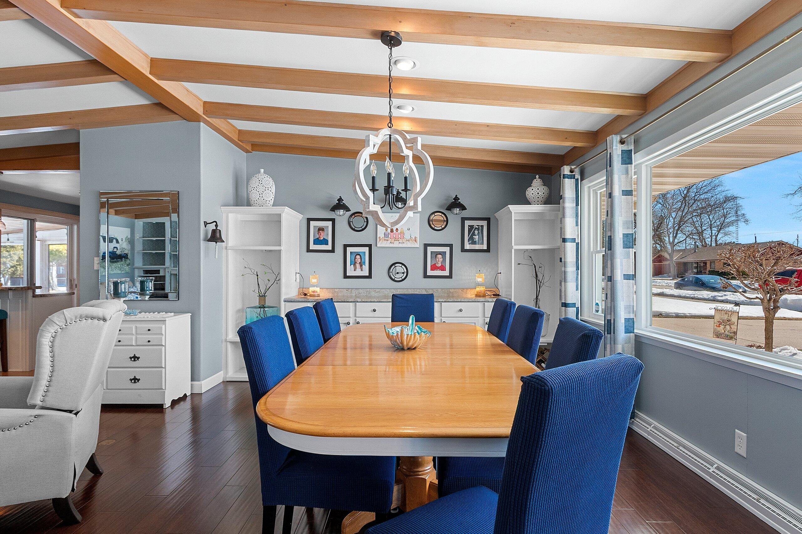 2224 Markham Street Manitowoc, WI 54220 - Photo 8 of 45 149924.JPG-SMALL