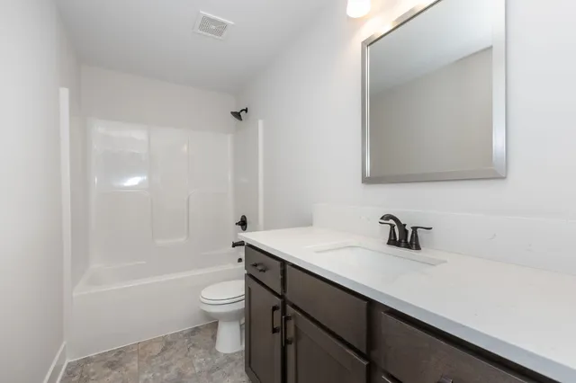 $349,000 | 1230 East Prairie Hill Circle, Park City, KS 67219