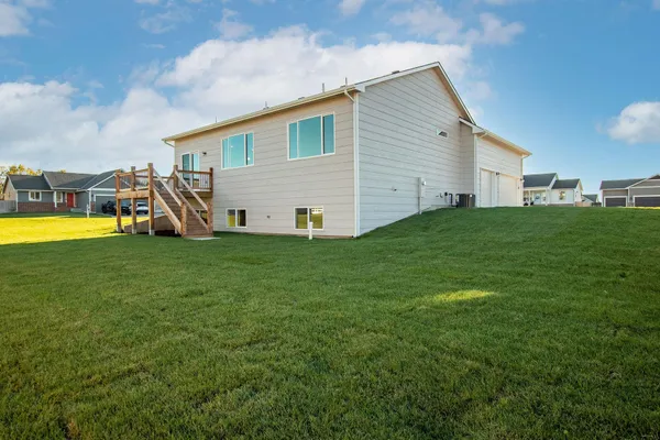 $349,000 | 1230 East Prairie Hill Circle, Park City, KS 67219