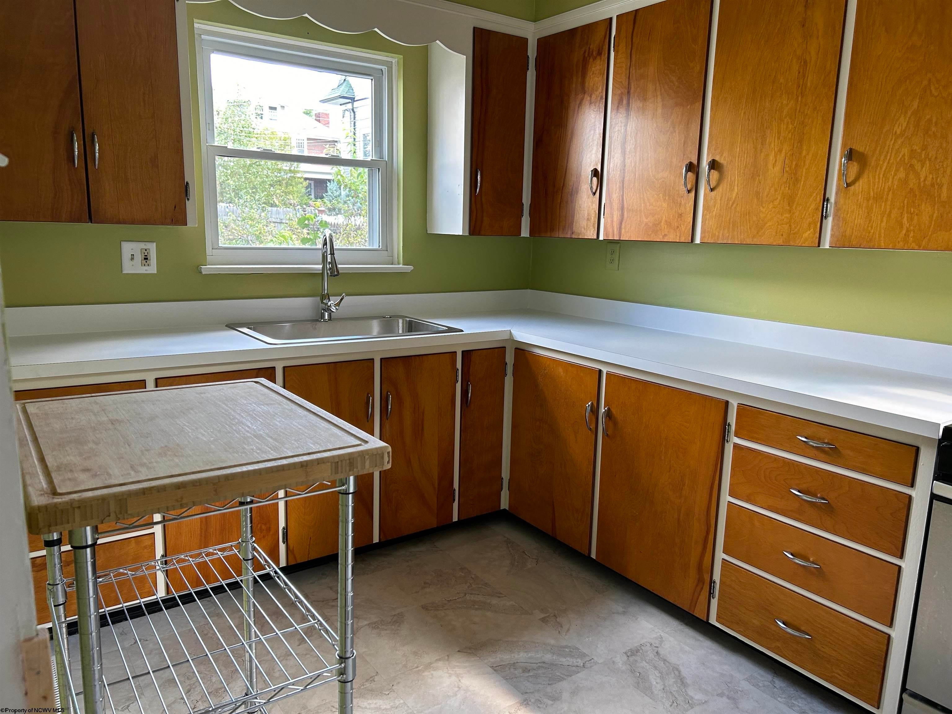 305 Spring Street Morgantown, WV 26501 - Photo 9 of 22 Gallery Image 9