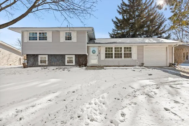 $465,000 | 1309 Radcliffe Lane, Schaumburg, IL 60193