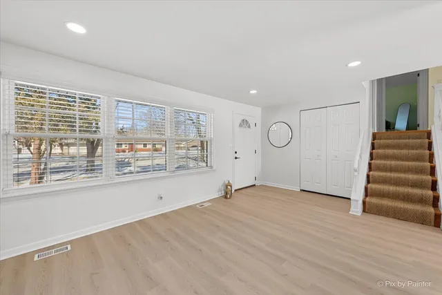 $465,000 | 1309 Radcliffe Lane, Schaumburg, IL 60193