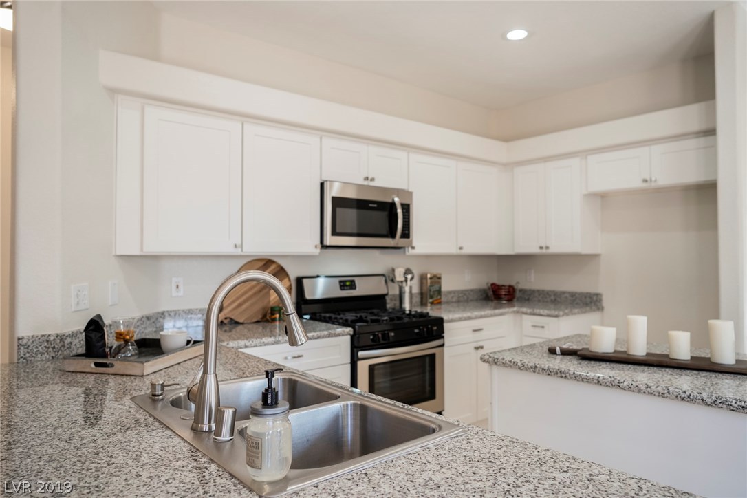 243 Highgate Street Henderson, NV 89074 - Photo 8 of 35 Gallery Image 8