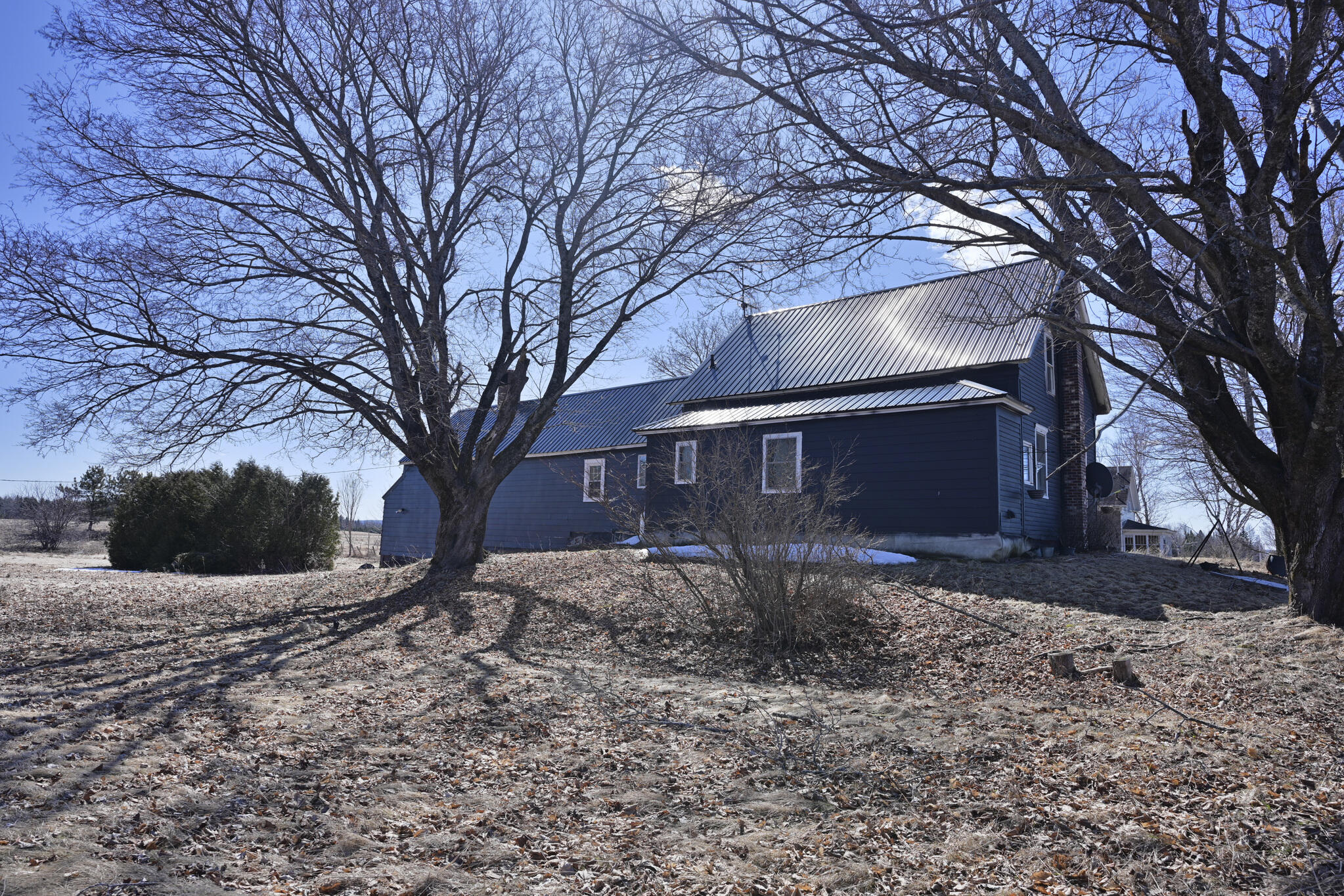 805 North Street Houlton, ME 04730 - Photo 1 of 26 IMG_3023