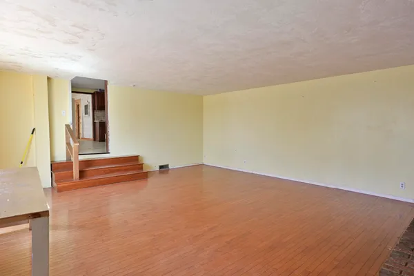 $150,000 | 805 North Street, Houlton, ME 04730