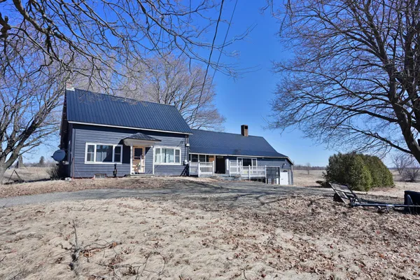 $150,000 | 805 North Street, Houlton, ME 04730