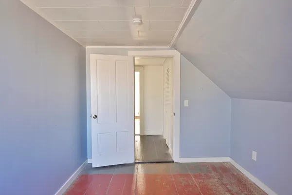 $150,000 | 805 North Street, Houlton, ME 04730