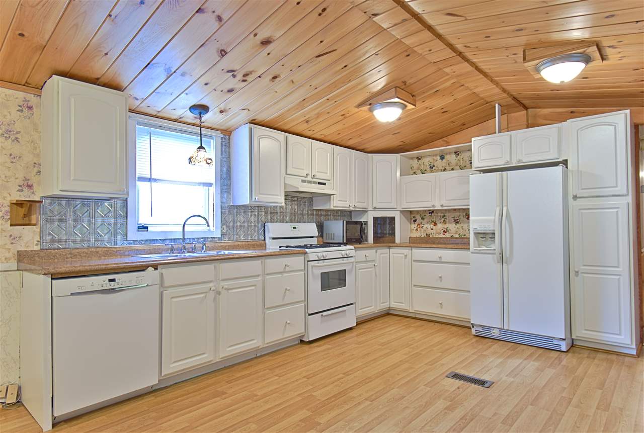 25 Tufts Road Middleton, NH 03887 - Photo 9 of 23