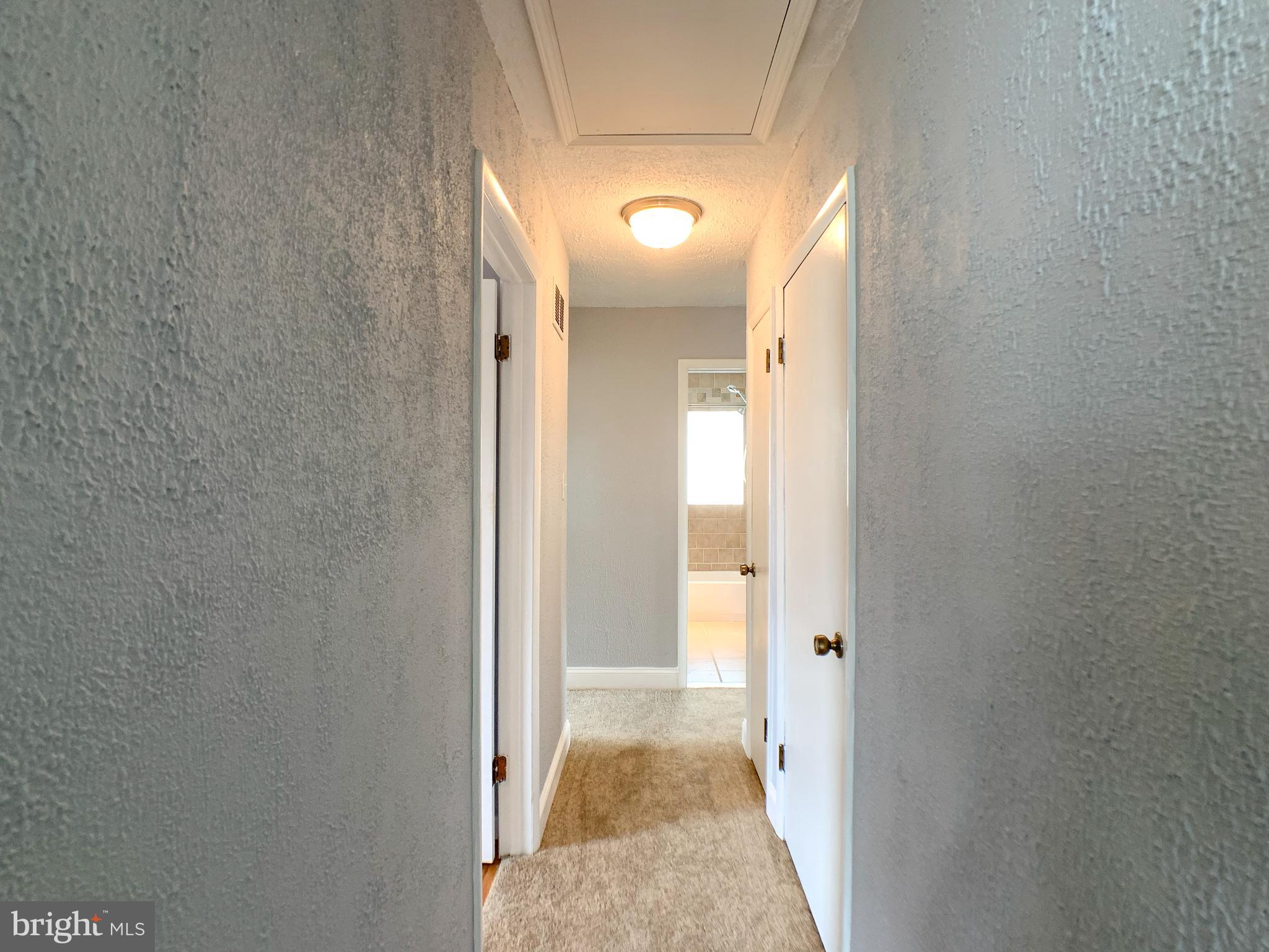 342 Townsend Road Baltimore, MD 21221 - Photo 14 of 26 Gallery Image 14