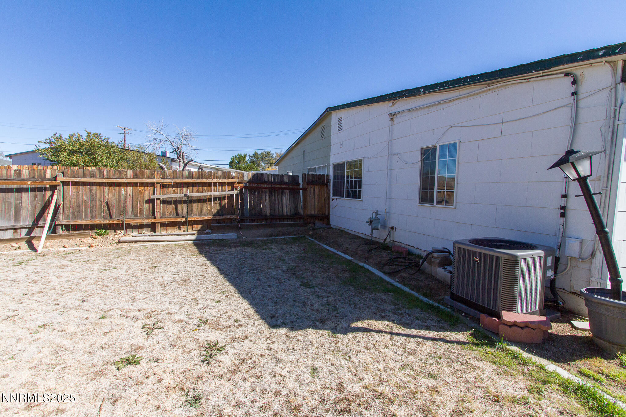 13161 Mt Logan Street Reno, NV 89506 - Photo 12 of 15 Mount Logan-24