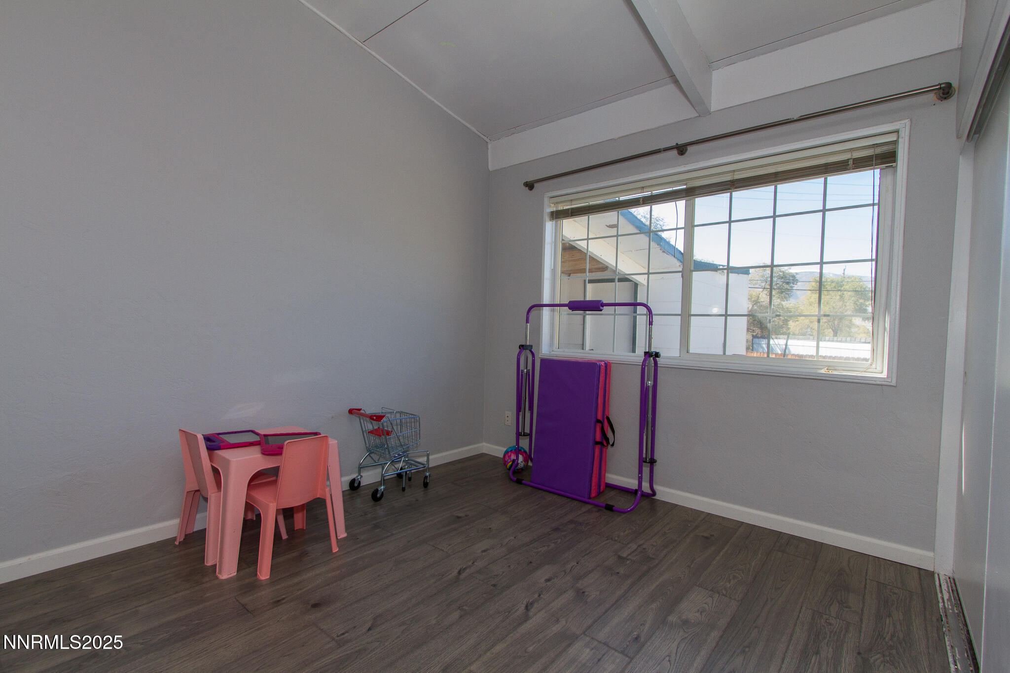 13161 Mt Logan Street Reno, NV 89506 - Photo 8 of 15 Mount Logan-6