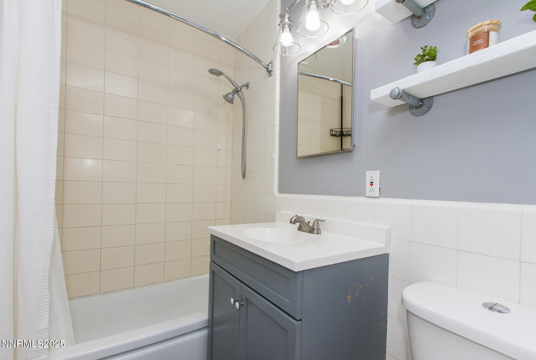 13161 Mt Logan Street Reno, NV 89506 - Photo 9 of 15 Mount Logan-8
