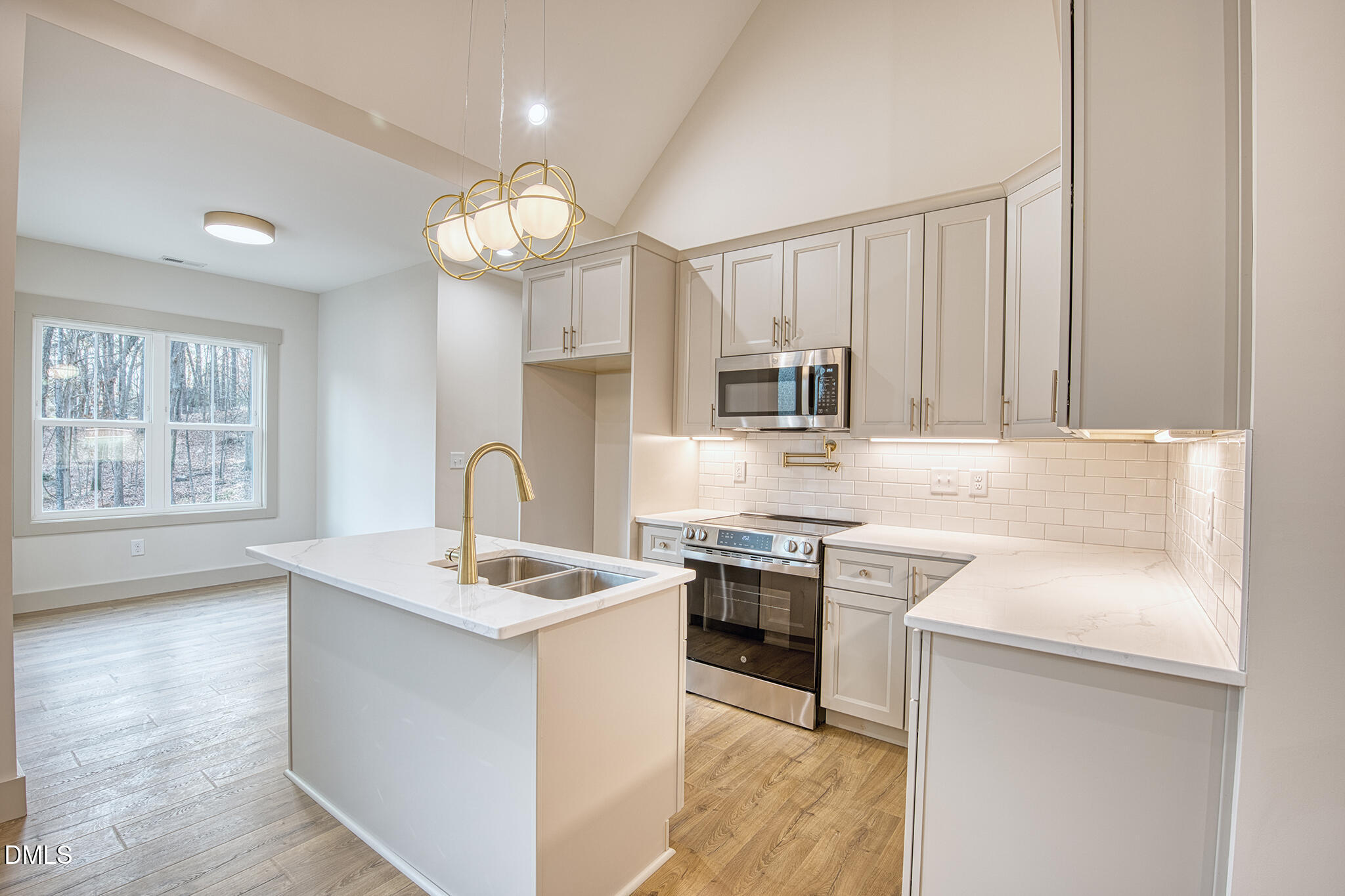 337 Latta Road Durham, NC 27712 - Photo 8 of 47