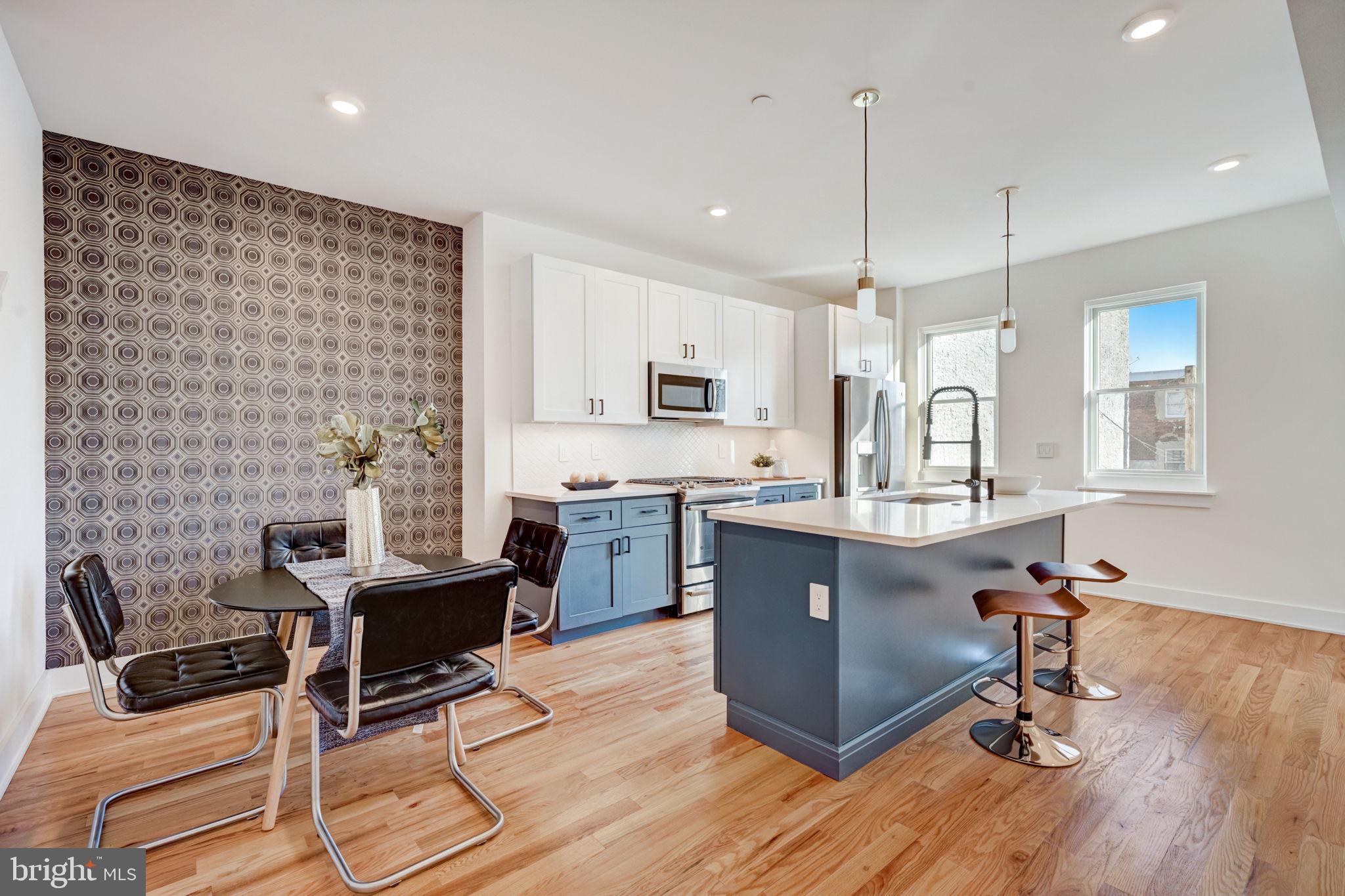 1407 South Darien St  