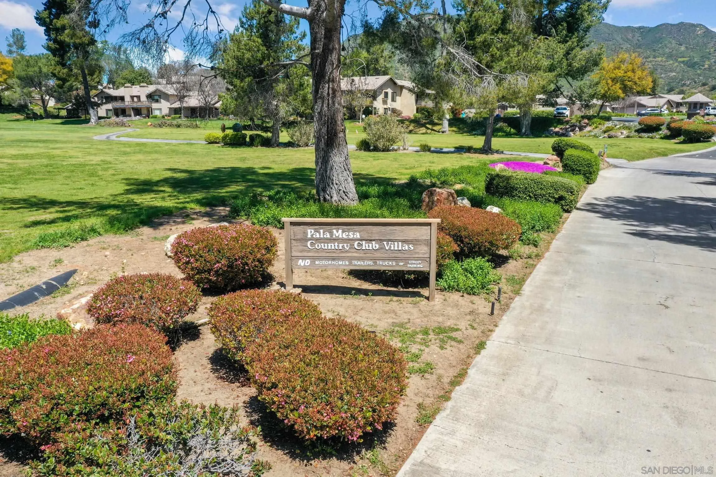 1666 Pala Lake Drive Fallbrook, CA 92028 - Photo 24 of 24 a view of a park with large trees