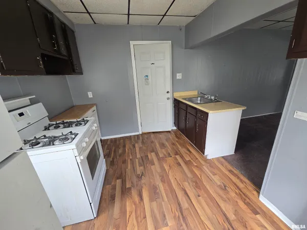 $89,900 | 526 East Walnut Street, Canton, IL 61520