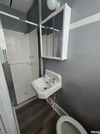 $89,900 | 526 East Walnut Street, Canton, IL 61520