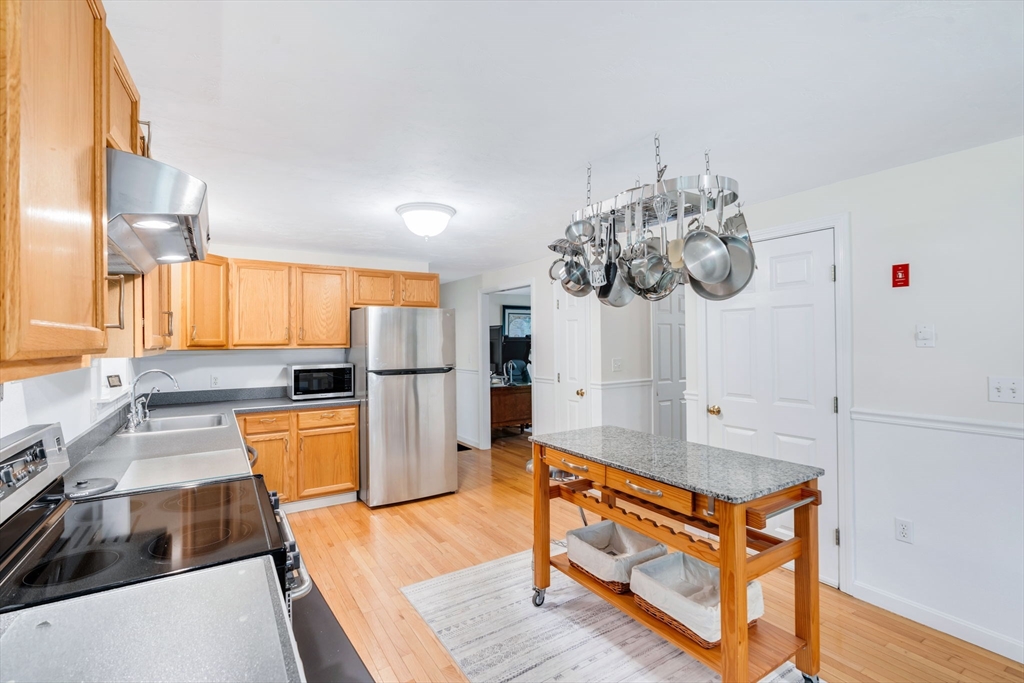 24 Mill Road North Brookfield, MA 01535 - Photo 12 of 27