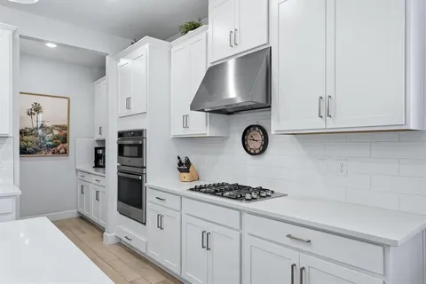 $657,000 | 9268 Tequila Sunrise Drive, Sarasota, FL 34241