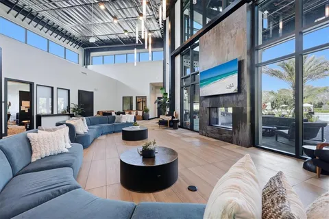 $657,000 | 9268 Tequila Sunrise Drive, Sarasota, FL 34241