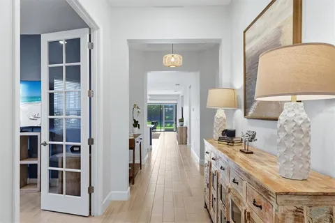 $657,000 | 9268 Tequila Sunrise Drive, Sarasota, FL 34241