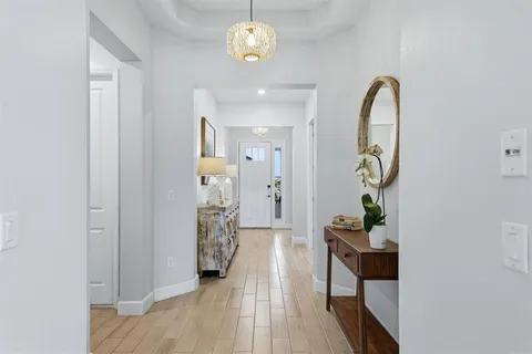 $657,000 | 9268 Tequila Sunrise Drive, Sarasota, FL 34241