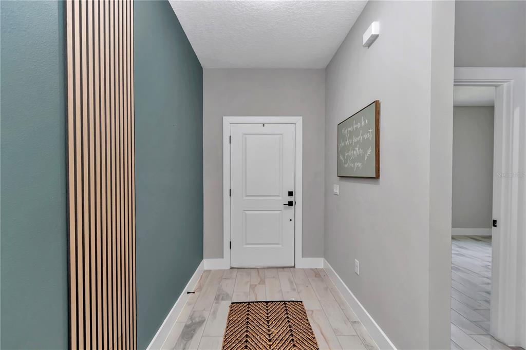 12380 Southwest 71st Lane Road Ocala, FL 34481 - Photo 4 of 34