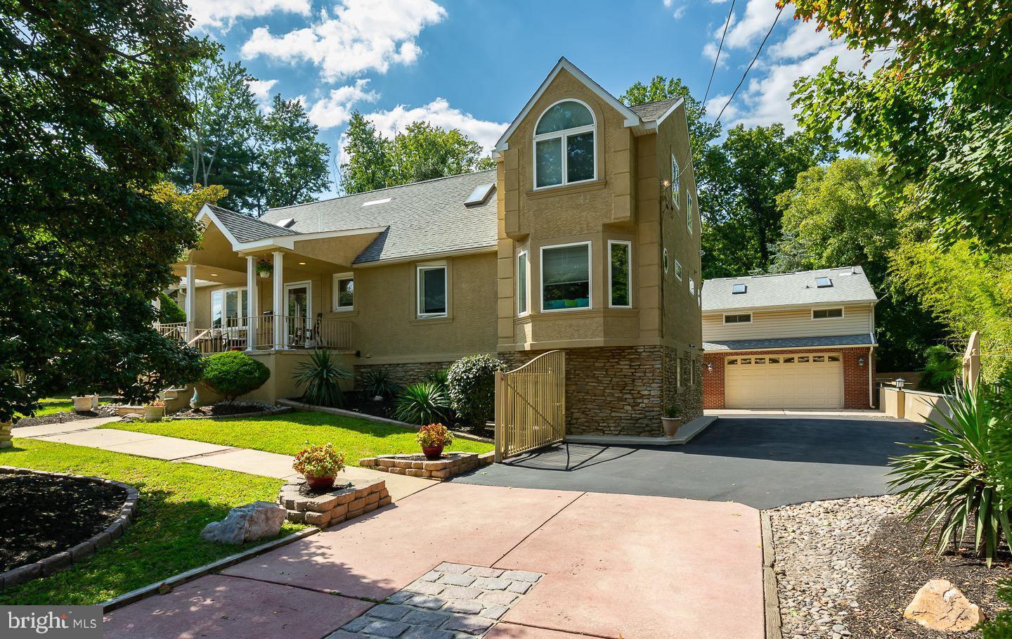 120 South Sproul Road Broomall, PA 19008 - Photo 1 of 80 Gallery Image 1