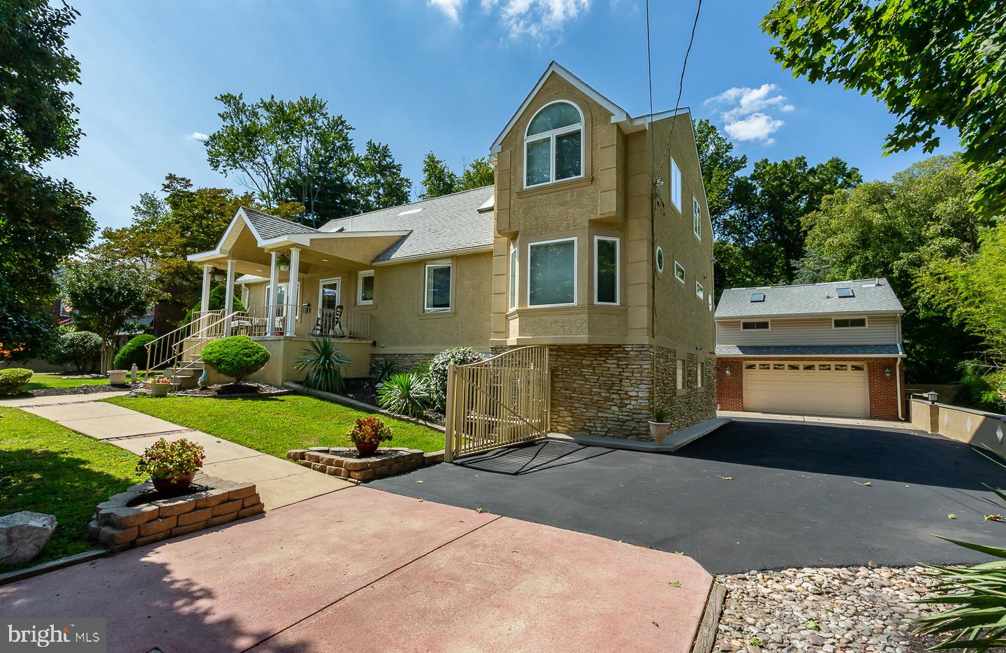 120 South Sproul Road Broomall, PA 19008 - Photo 3 of 80 Gallery Image 3