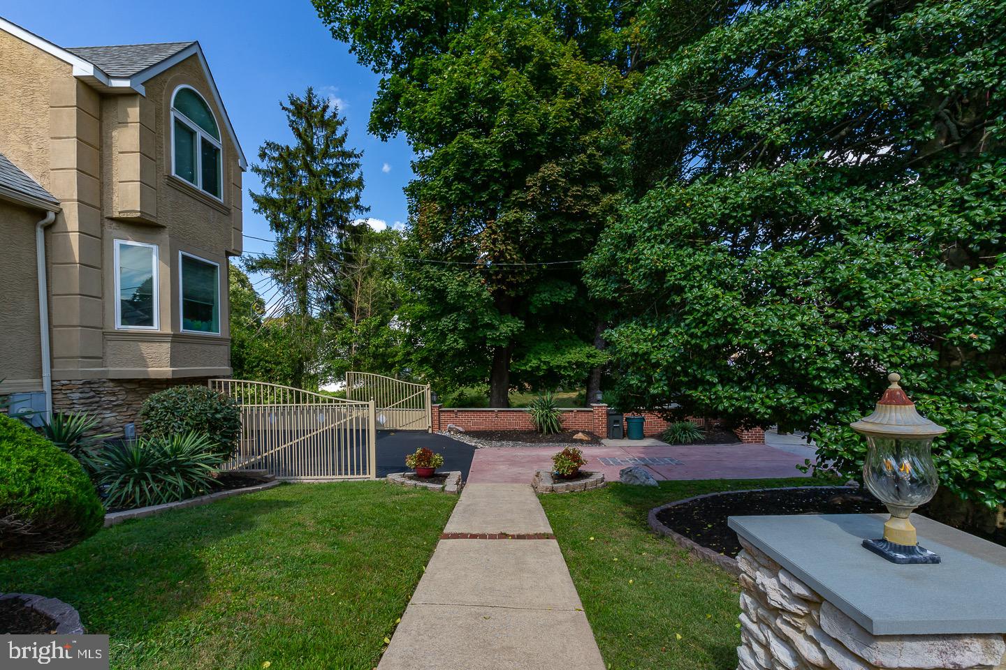 120 South Sproul Road Broomall, PA 19008 - Photo 7 of 80 Gallery Image 7